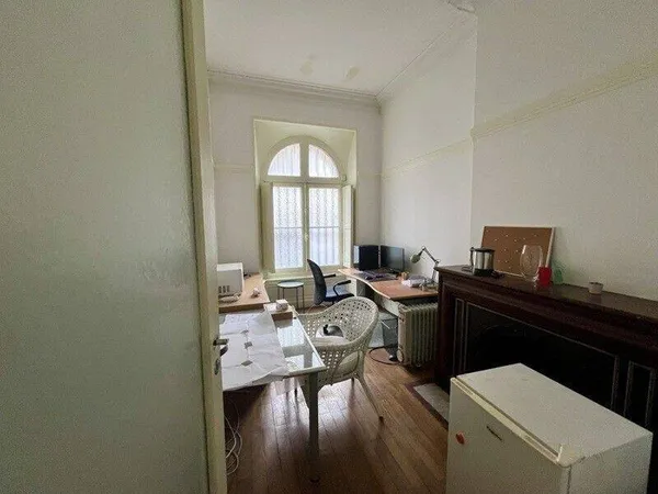 Bureaux 107 m²