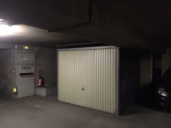 Box Paris 20e 10 m2