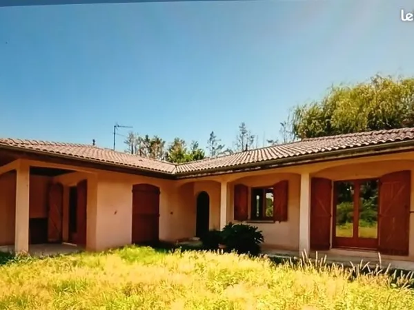 Maison 120m² + 30m² garage . Manciet