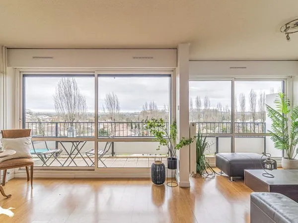 Appartement de 6 pièces principales