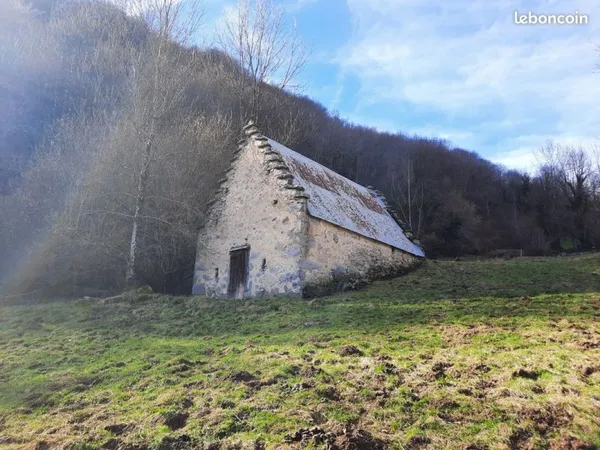 Grange 2 pièces 75 m²