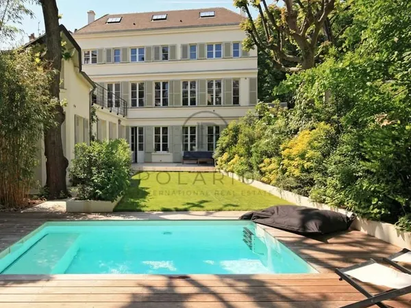 Villa de luxe 5 chambres Paris 5ème avec piscine