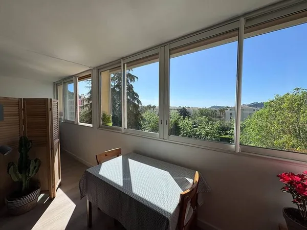 Appartement 4 pièces 73 m²