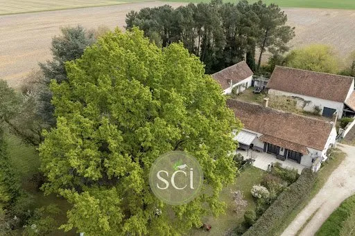Propriété 7 pièces 283 m²