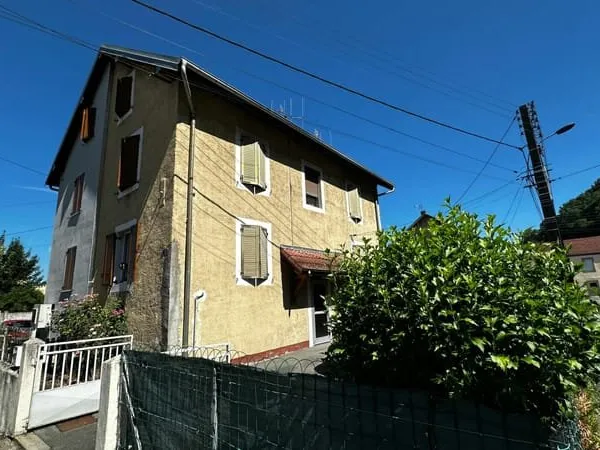 Maison mitoyenne à Valentigney 6 pièce(s) 100 m2, terrain 270 m², 4 chambres
