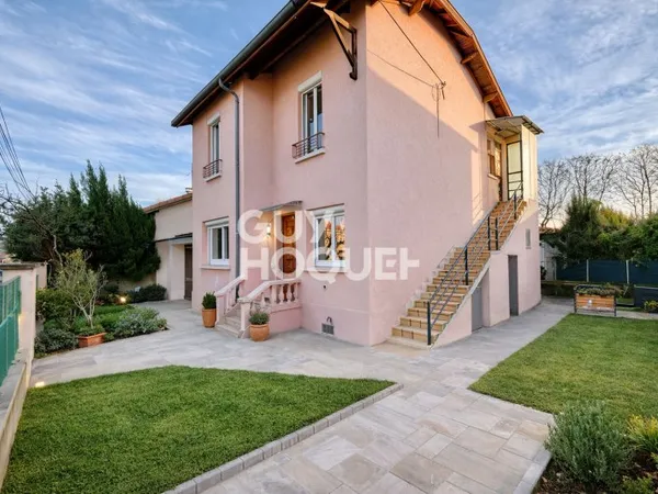 MAISON À VENDRE DE 4 PIÈCES DE 101,00 M²