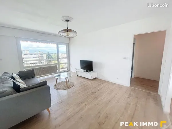 Appartement 4 pièces 77 m²