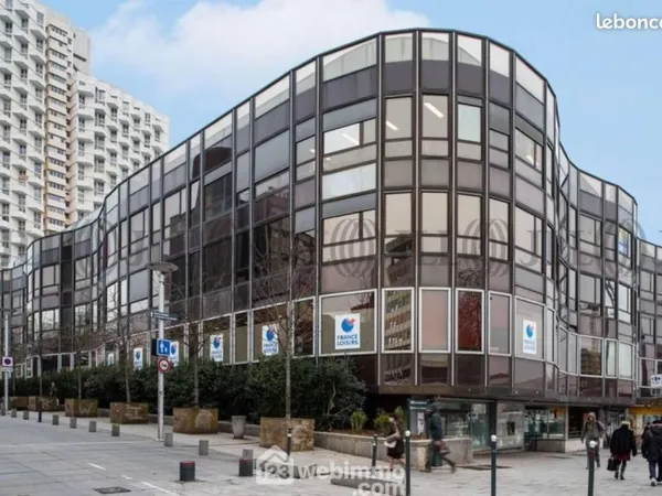 Local 120 m²