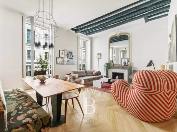 Vente appartement - Paris 3 - Haut Marais - superbes volumes - 2 pièces