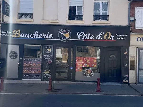 Local commercial 5 pièces 180 m²