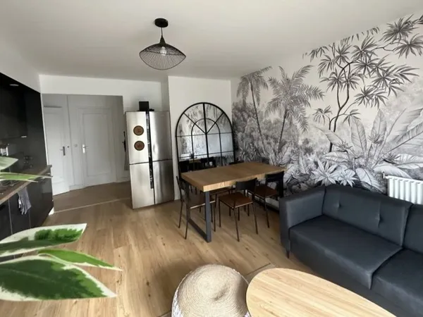 Loue chambre dans colocation en appartement