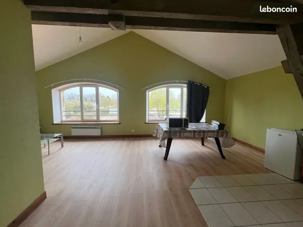 À louer - Appartement 50 m² à Piney