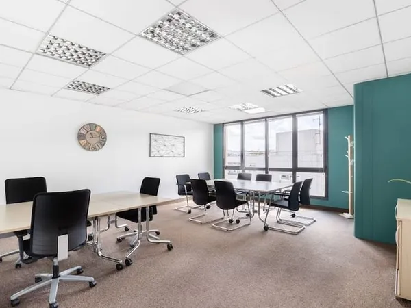 Bureaux 100 m²
