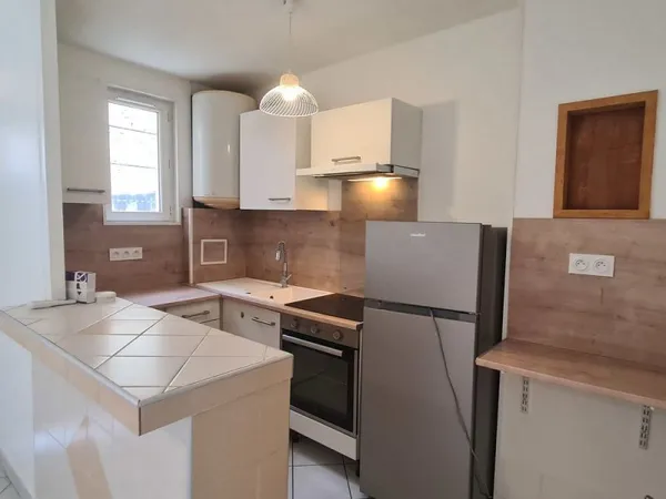 Appartement T3 de 48m² avec balcon et cave