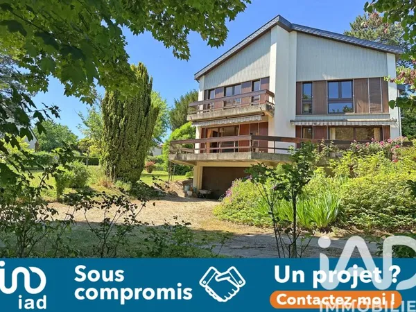 Maison 7 pièces 226 m²