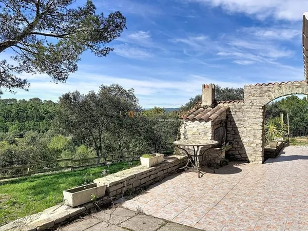 Maison 110 m² sur près de 4 hectares - Vue exceptionnelle Pi