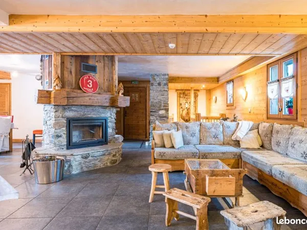 Chalet 9 pèces Champagny