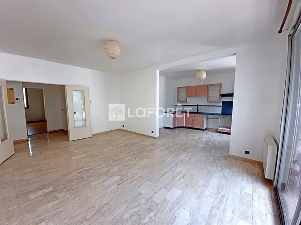 Appartement Saint Etienne 3 pièce(s) 84.48 m2