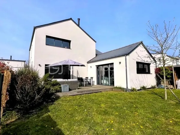 Maison 5 pièces 142 m²