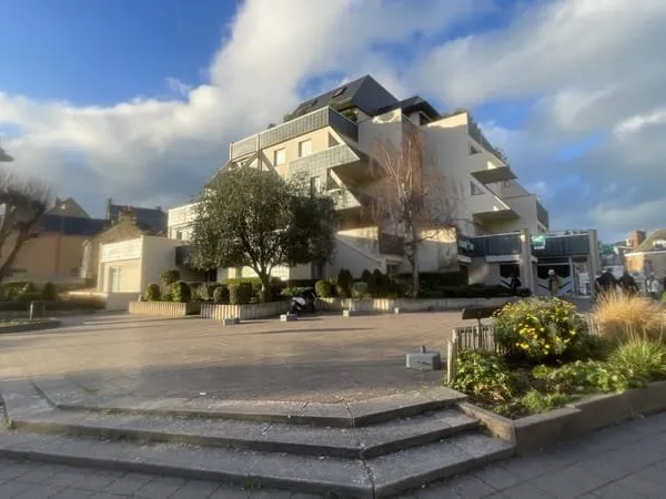 DINARD place du Marché