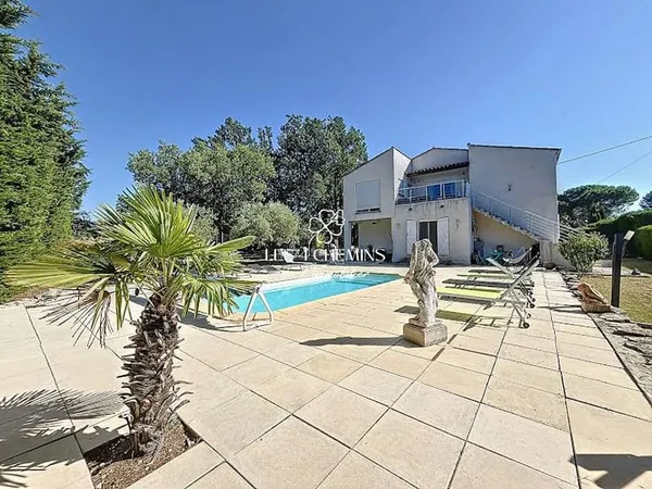 Maison 6 pièces 163 m²