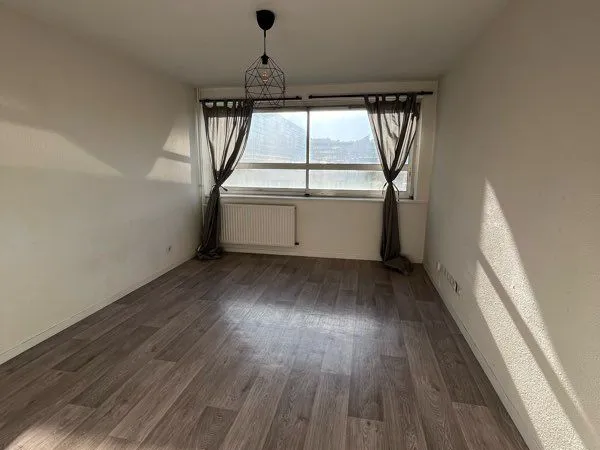 Studio 21 m² lumineux - Face ENS - Idéal investisseur / 1er achat - Sans frais d'agence