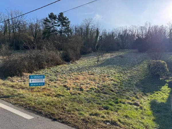 Terrain 807 m²