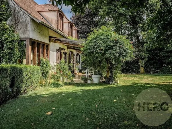 Maison 6 pièces 160 m²