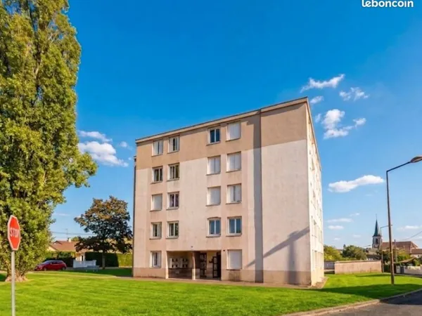 À louer appartement T4 à Thiviers (Dordogne)