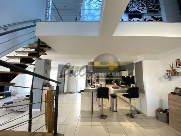 Maison 7 pièces 180 m²