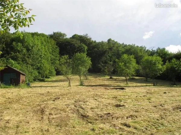 Terrain 3620 m² Thivet