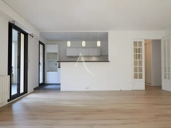 Appartement 4 pièces 85 m²