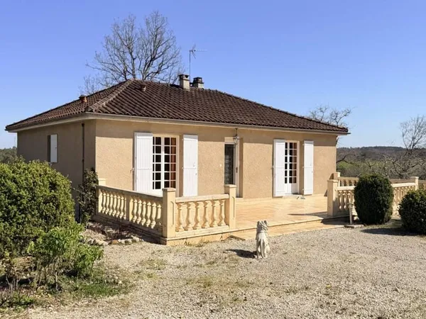 Maison de plain-pied 4 pièces 132 m²