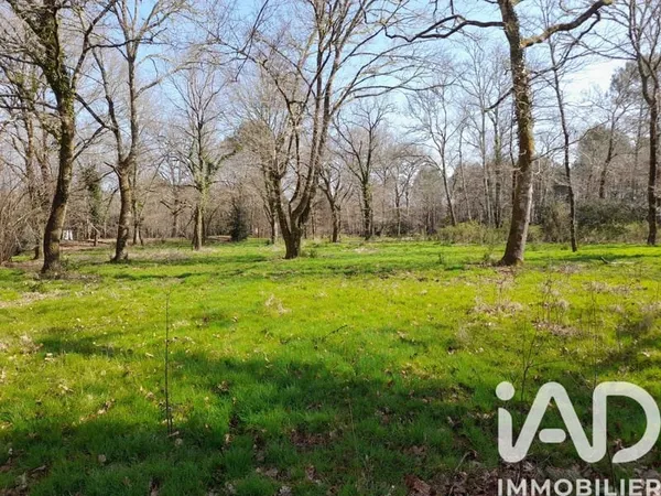 Terrain 20620 m²