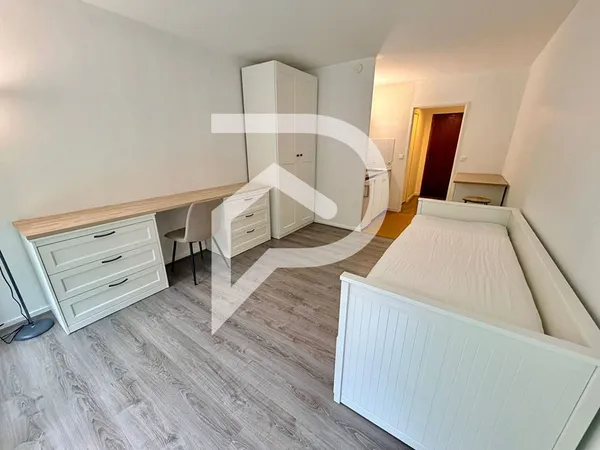 Appartement T1 avec place de parking privative dans résidence sécurisée à PÉRIGUEUX