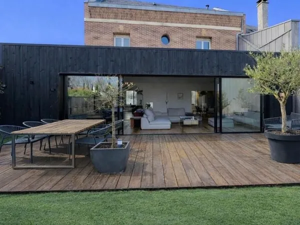Maison 5 pièces 166 m²