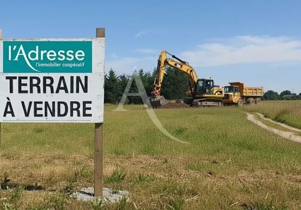 Terrain 326 m²