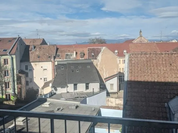 Studio 18m2 balcon centre gare