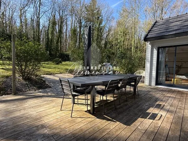 À vendre - Maison récente 7 pièces - Villennes-sur-Seine - En lisière de forêt