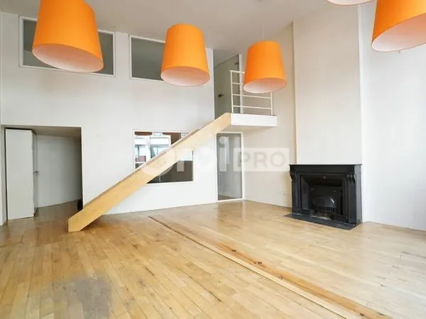 Bureaux 122 m²