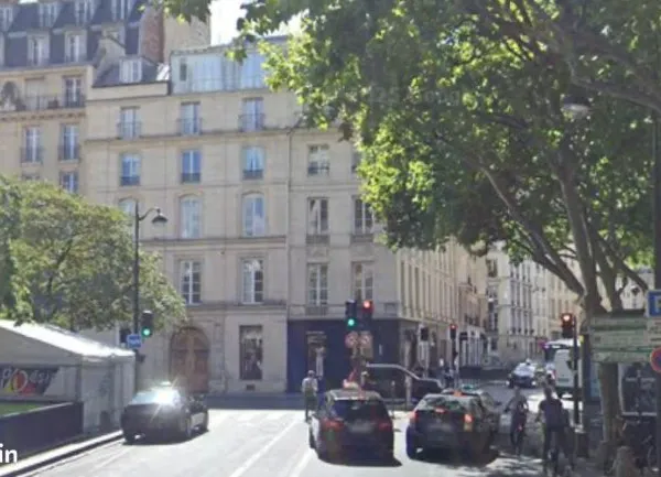 Boutique 105 m² PARIS
