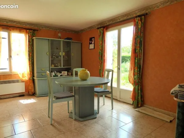 Maison 2 pièces 82 m²