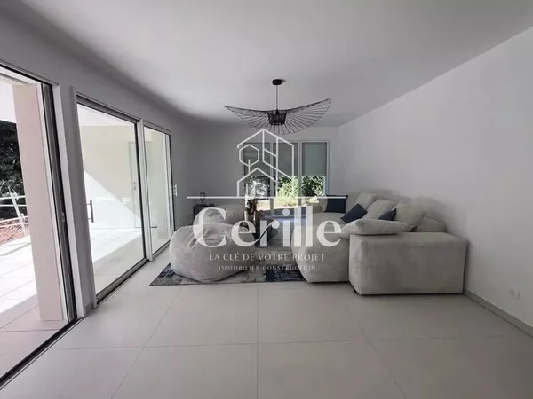 Comme une villa- T5 avec Grand Jardin AU PRADO