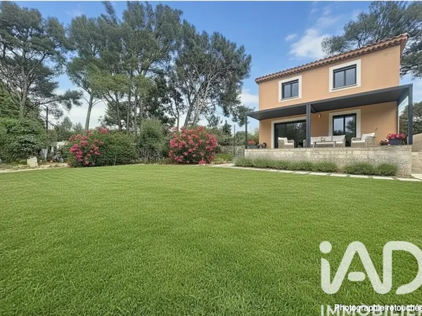 Maison 3 pièces 92 m²