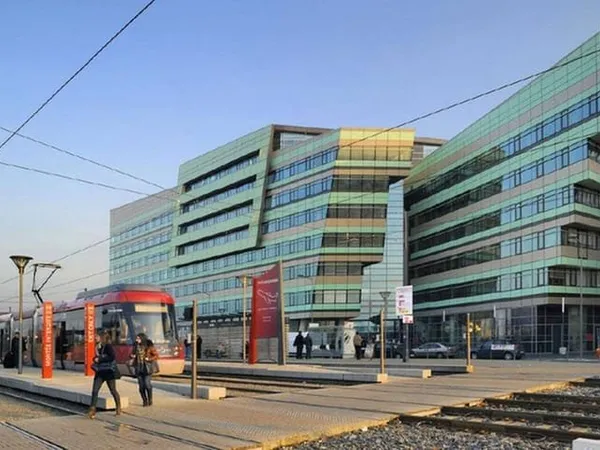 Bureaux 3 pièces 270 m²