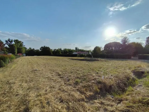 Terrain 3347 m²