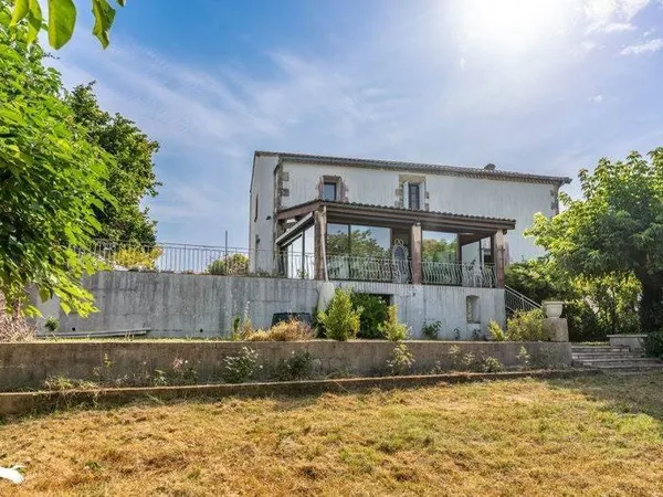 Maison 7 pièces 187 m²