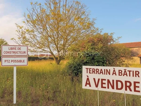 Terrain constructible 573 m²