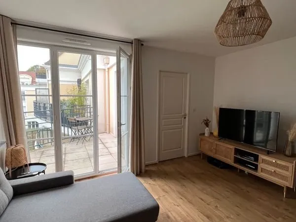 ✨ Très beau 2 pièces meublé 44 m² - Résidence de standing - Centre de Plaisir