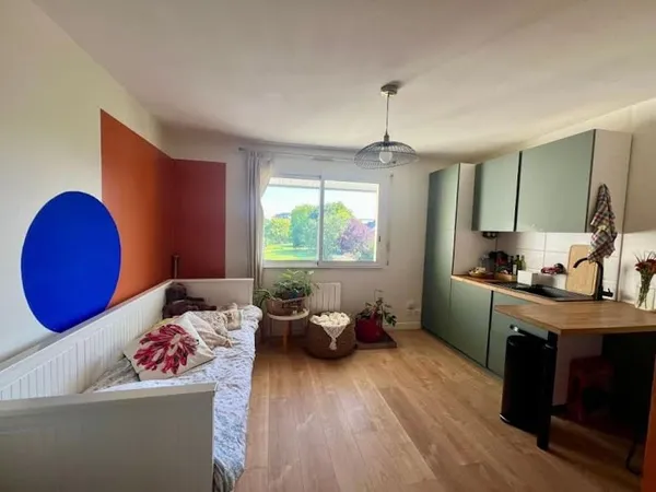 Studio 1 pièce 19 m²